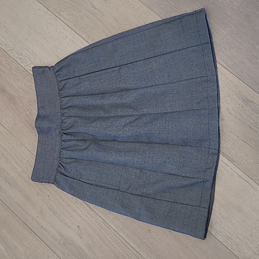 EUC Anthropologie Handcut by Pre-loved 100% Wool Pull On Mini Skirt Women's sz M
